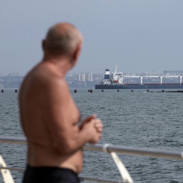 Brod napušta ukrajinsku luku Odessa, ilustracija