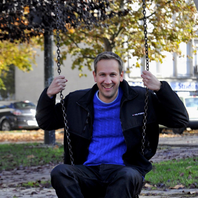 Prije gotovo 20 godina Marko Ferek osnovao je udrugu Buđenje s ciljem širenja svjesnosti i pružanja podrške osobama s ADHD-om i njihovim obiteljima.