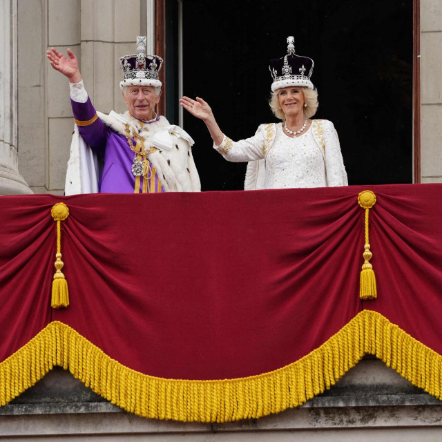 Kralj Charles III. i kraljica Camilla