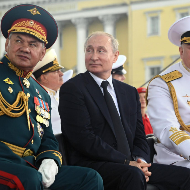 Vladimir Putin i Sergej Šojgu