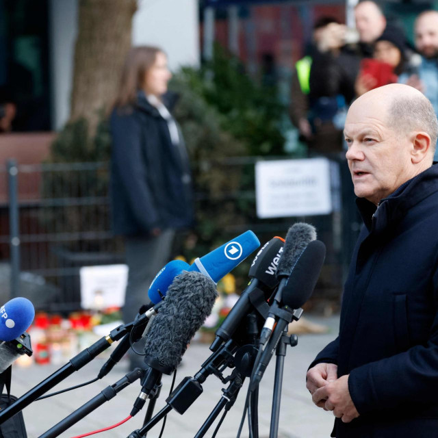 Njemački kancelar Olaf Scholz u Muenchenu nakon napada