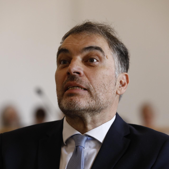 Damir Jozić