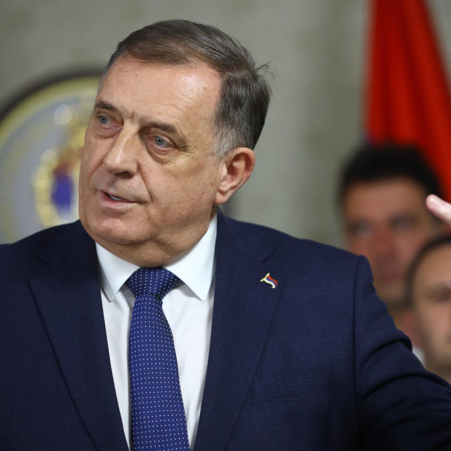 Milorad Dodik dao je izjavu za medije nakon sastanka