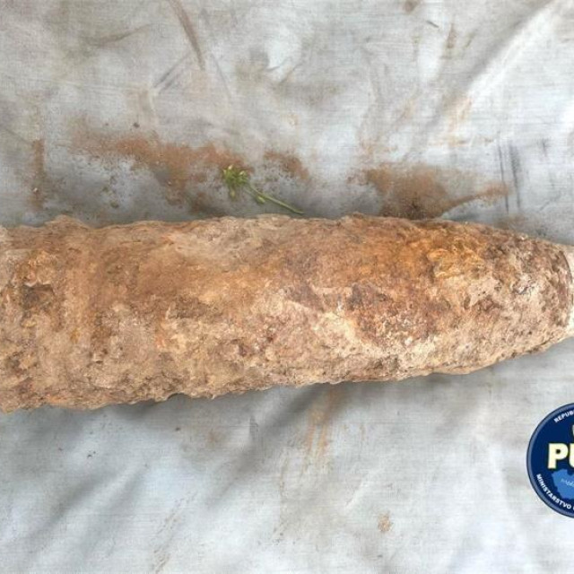 pronađena topnička granata zaostala iz Drugog svjetskog rata
